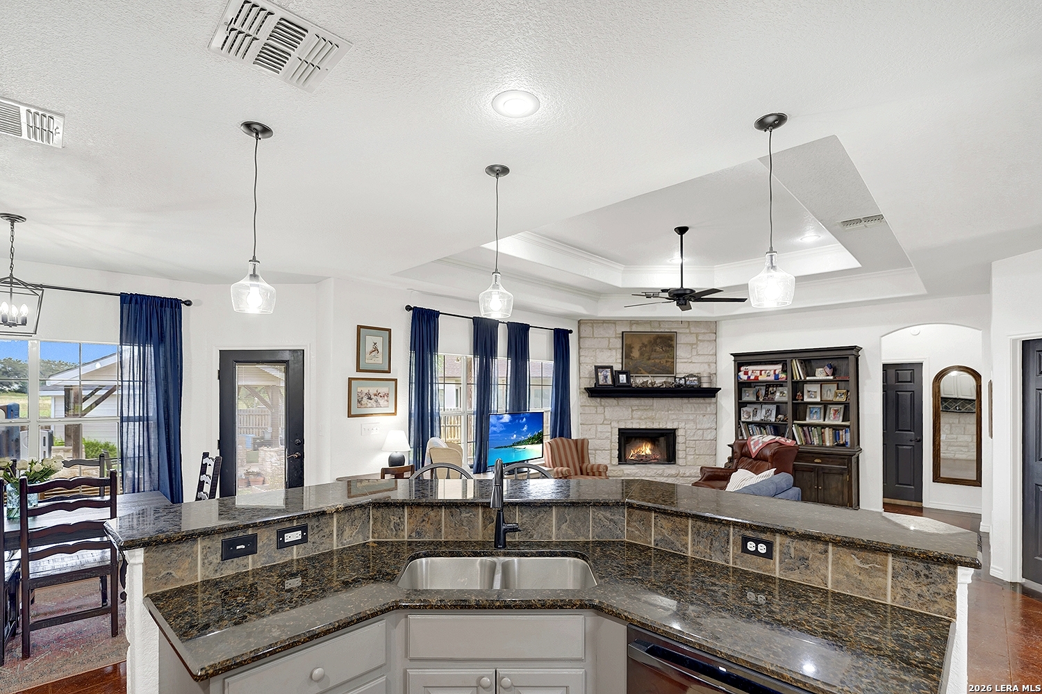 112 Park Way Poth TX 78147