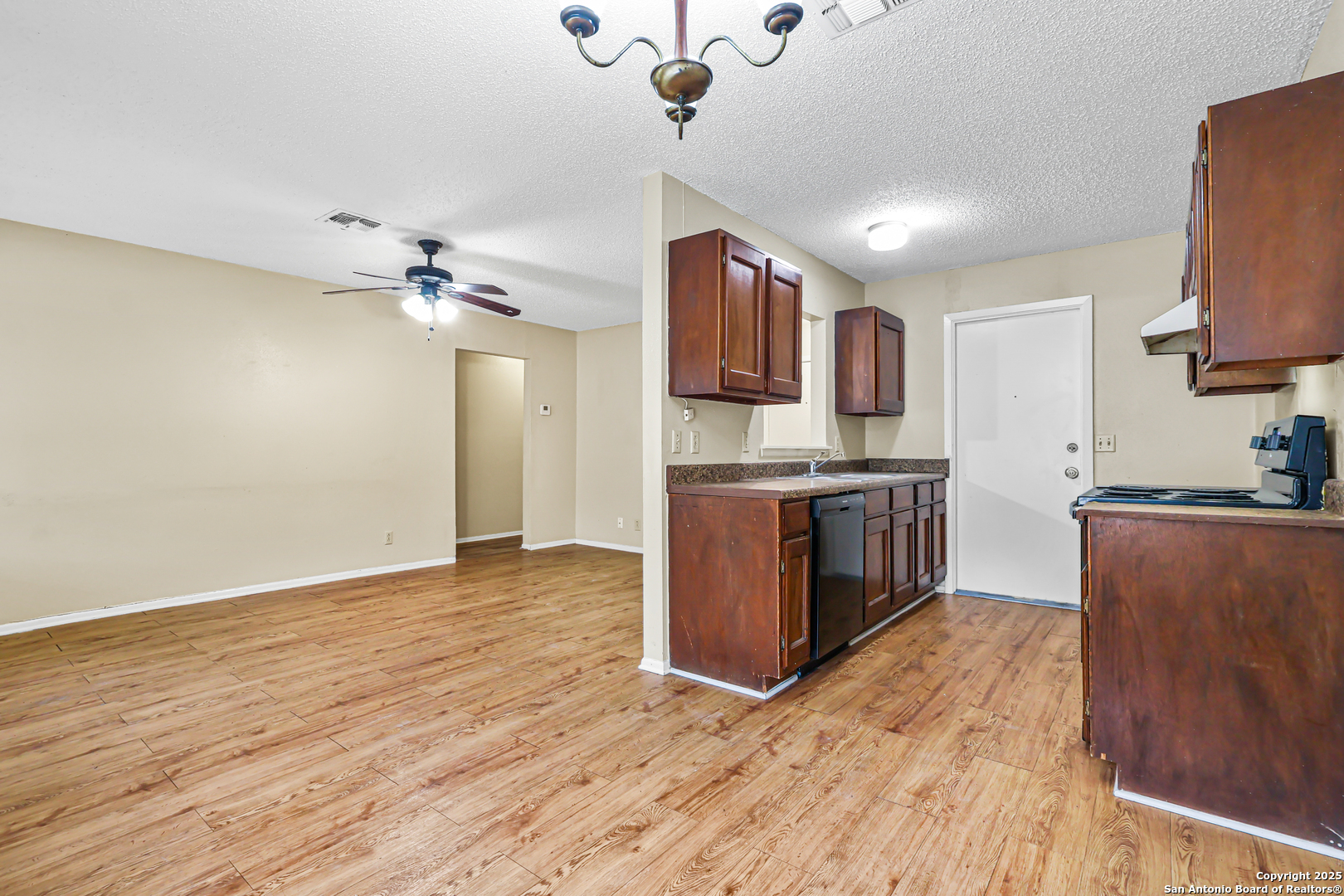 5223 Galacino Street San Antonio TX 78247