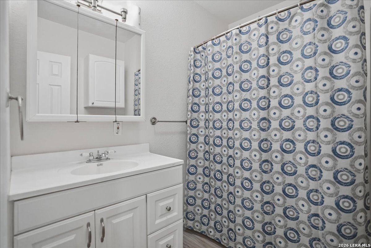 1601 Owens Avenue Three Rivers TX 78071