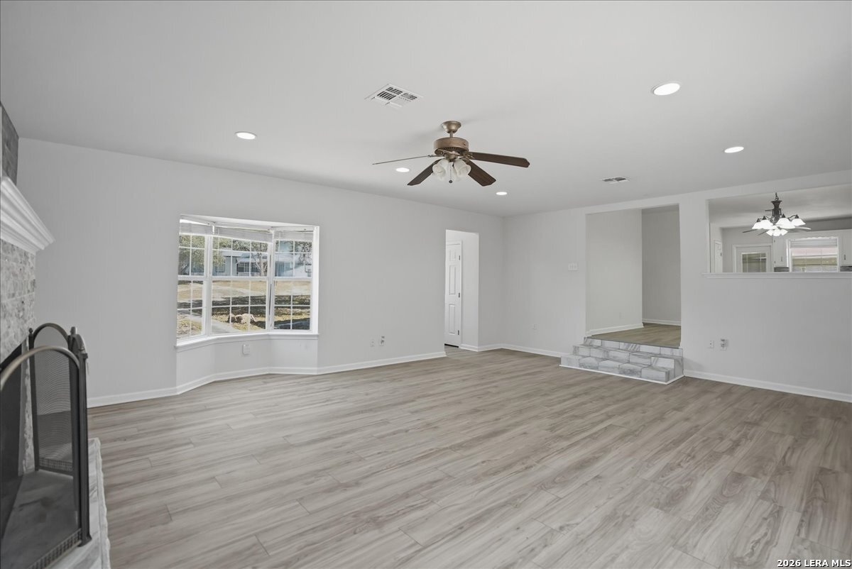 1601 Owens Avenue Three Rivers TX 78071
