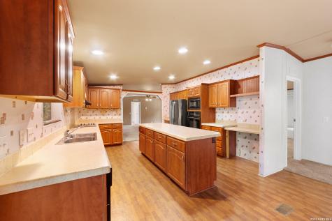5715 Chimney Rock Canyon Lake TX 78133
