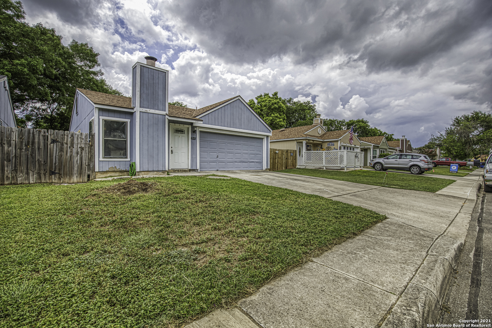 6211 Valley Queen San Antonio TX 78250