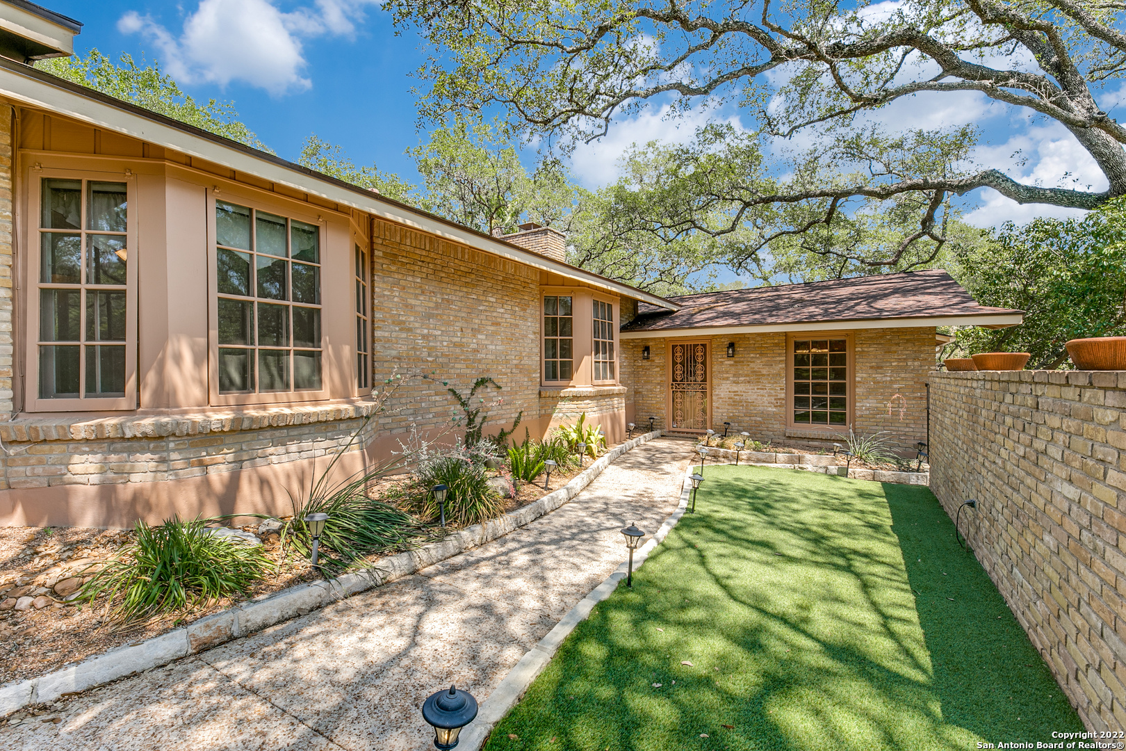 102 Rio Seco Street San Antonio TX 78232