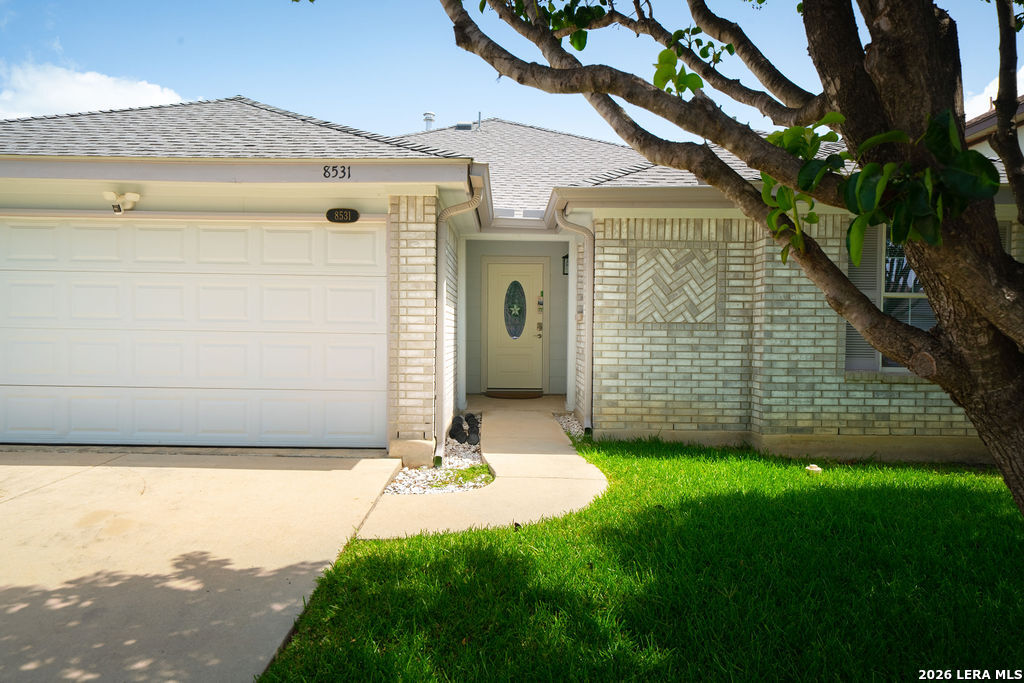 8531 Snakeweed Drive Converse TX 78109