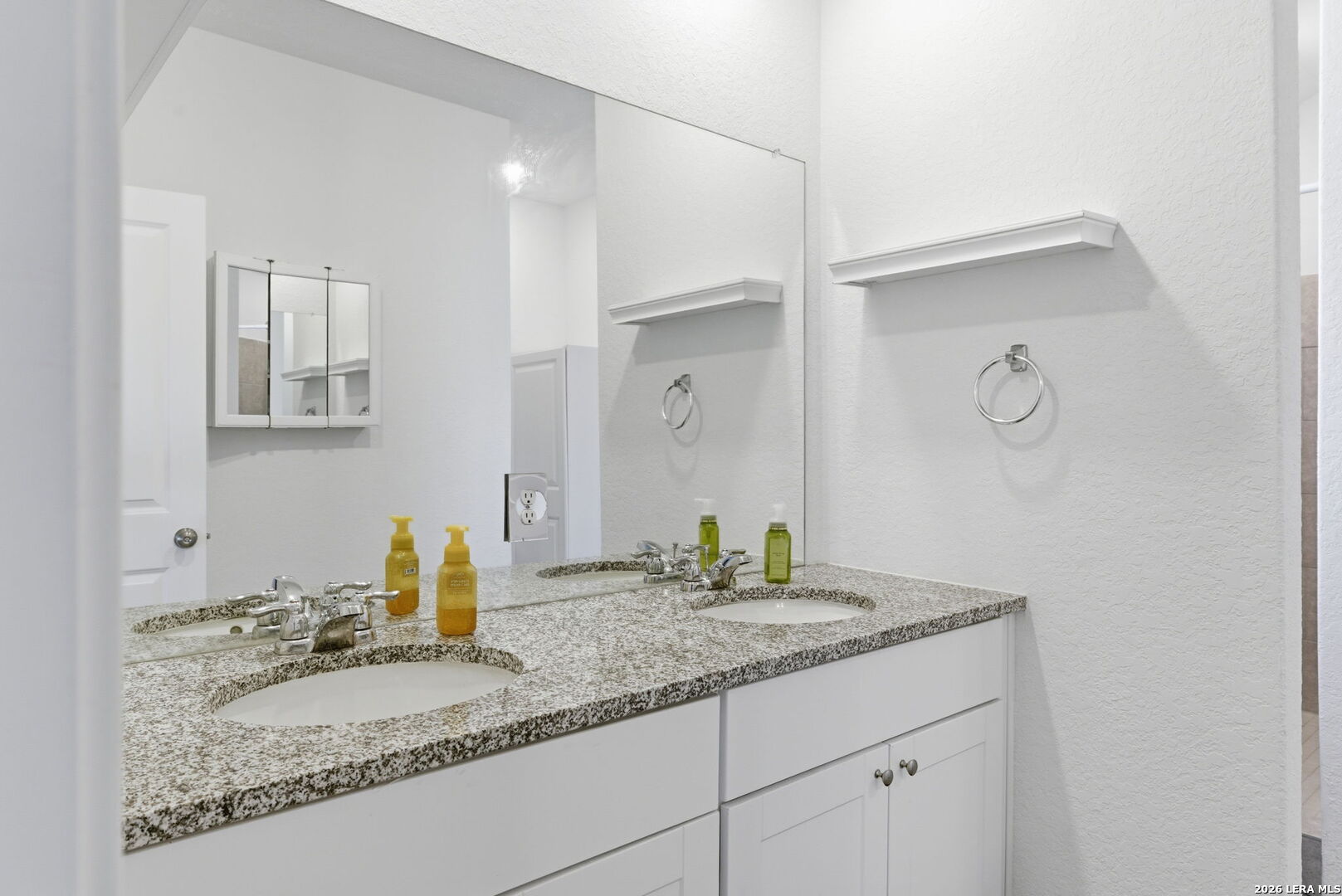 4331 Southton Loch San Antonio TX 78223