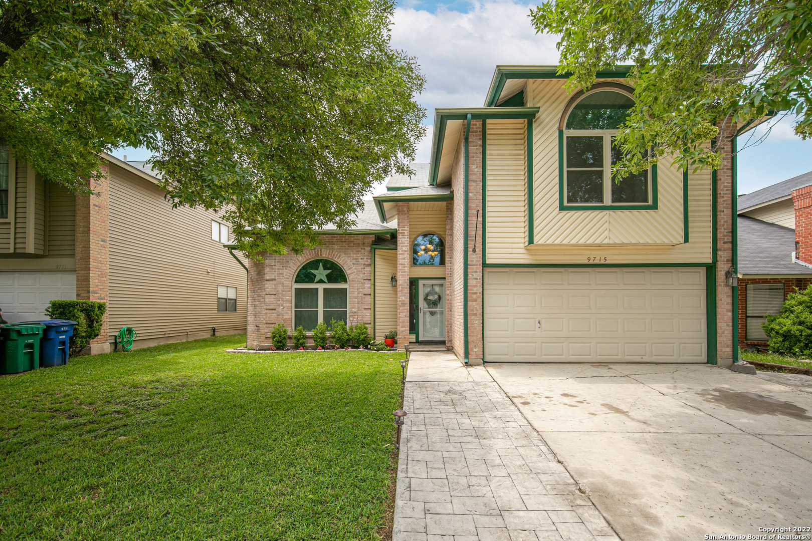 9715 Quiet Lake San Antonio TX 78254
