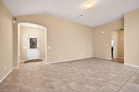 8311 Prickly Oak San Antonio TX 78223