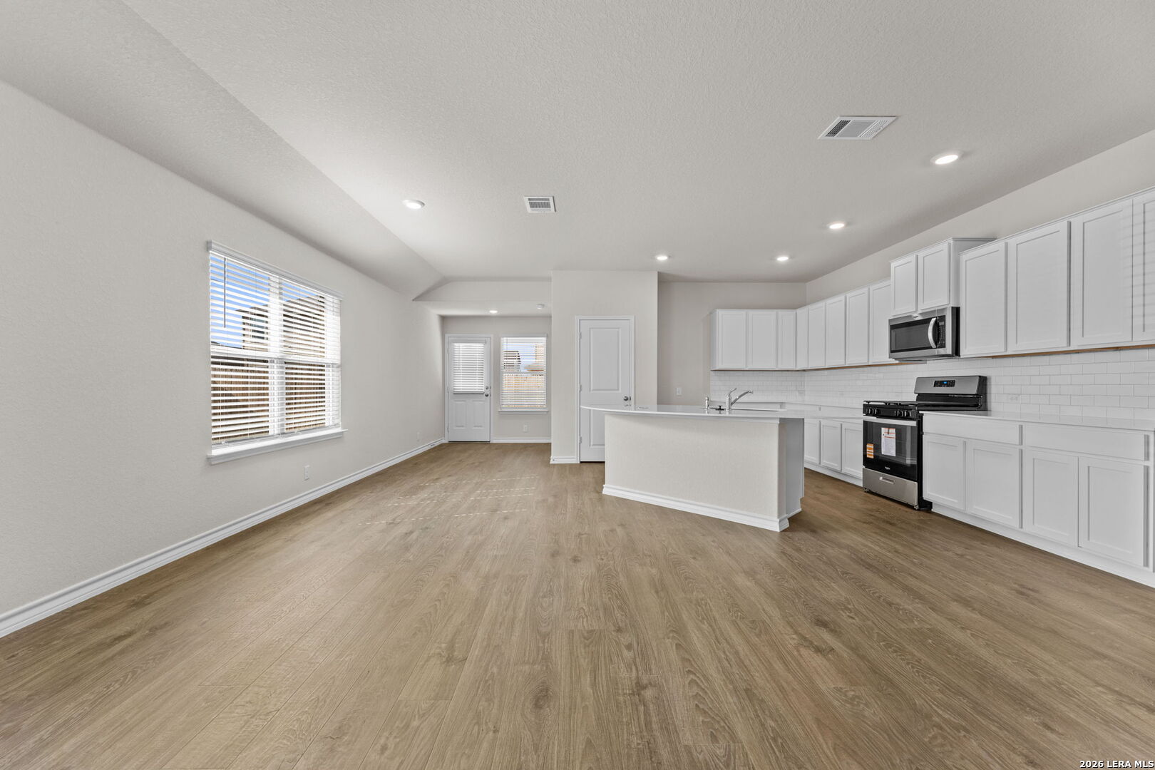 632 Sumpter Banks Cibolo TX 78108