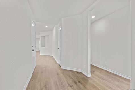 632 Sumpter Banks Cibolo TX 78108