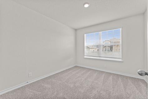 632 Sumpter Banks Cibolo TX 78108