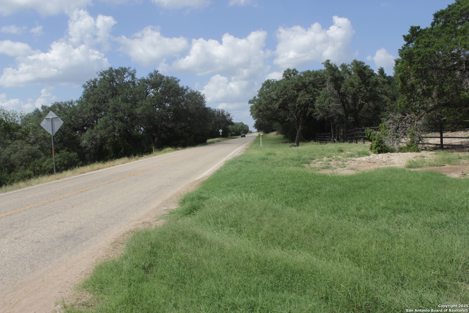 276 Fm 2748 Concan TX 78838