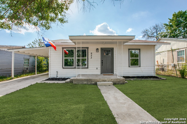 623 N San Eduardo Avenue San Antonio TX 78228