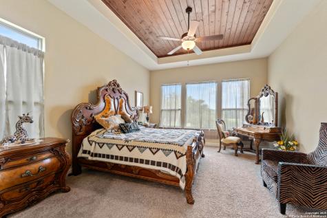 228 Lucky Ridge Bandera TX 78003