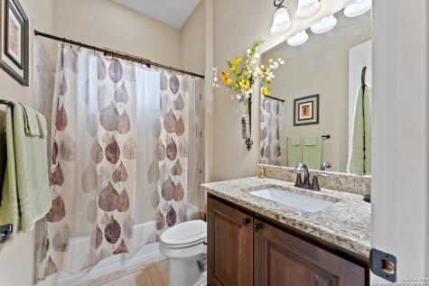 228 Lucky Ridge Bandera TX 78003
