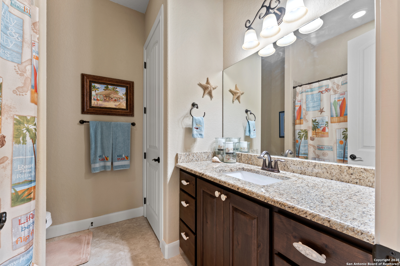 228 Lucky Ridge Bandera TX 78003