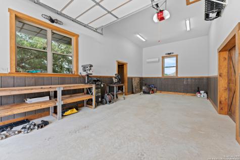 228 Lucky Ridge Bandera TX 78003