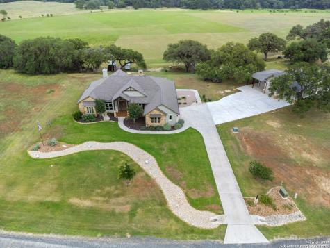 228 Lucky Ridge Bandera TX 78003