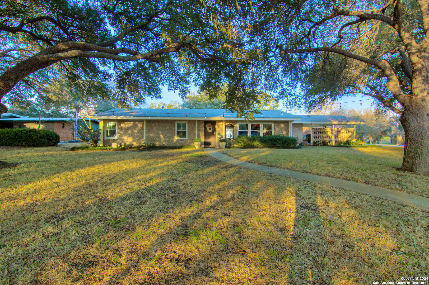 1346 Keller Lane Seguin TX 78155