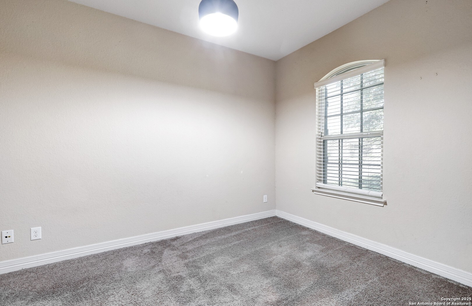 9615 Rousseau San Antonio TX 78245