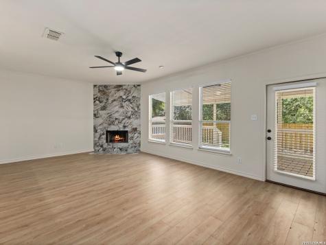 834 Magnolia Mist San Antonio TX 78216