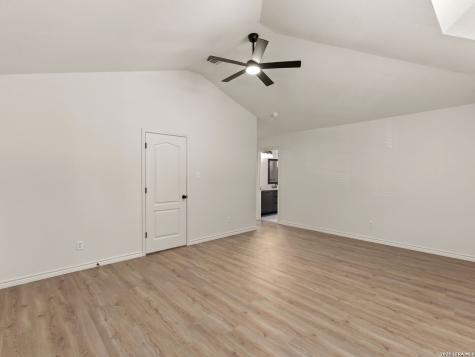 834 Magnolia Mist San Antonio TX 78216