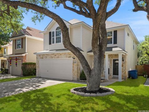 834 Magnolia Mist San Antonio TX 78216