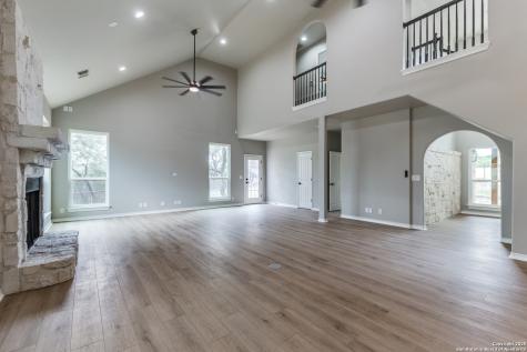 20784 Bluehill Pass Helotes TX 78023