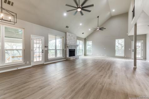 20784 Bluehill Pass Helotes TX 78023