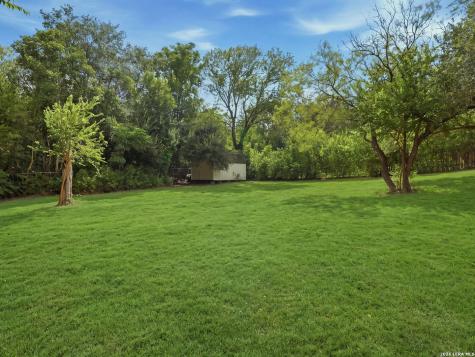 568 W Quill Drive San Antonio TX 78228