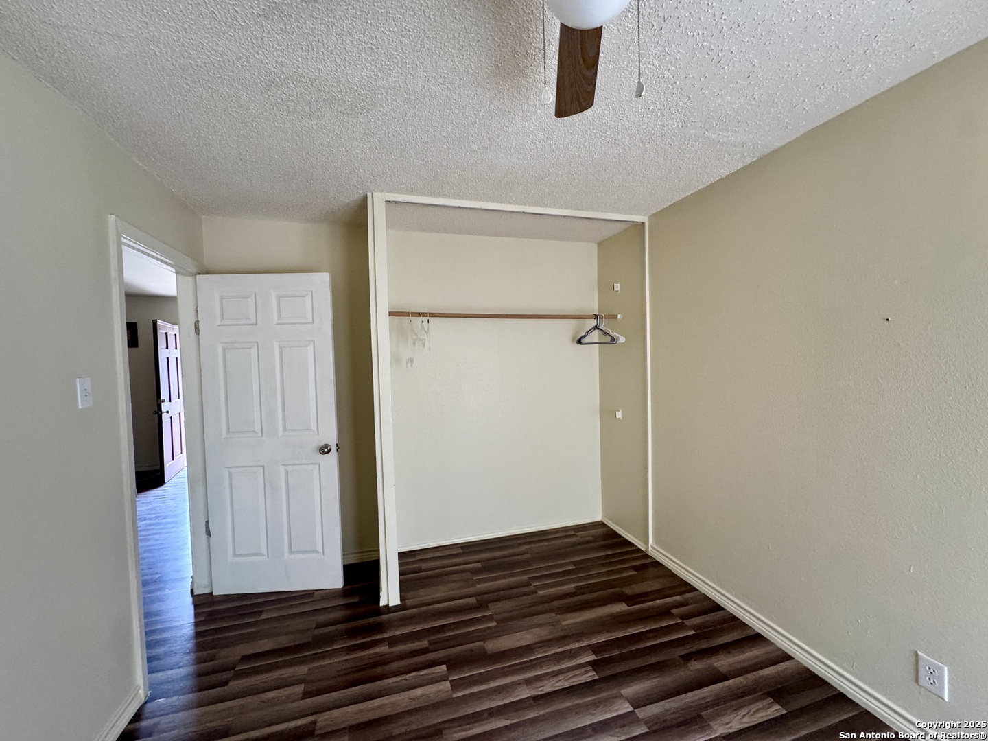 4222 King Krest San Antonio TX 78219