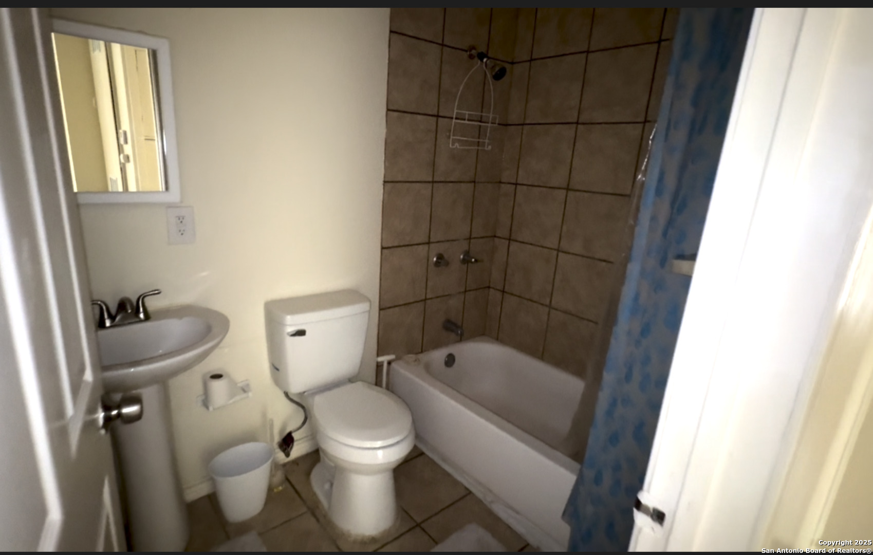 4222 King Krest San Antonio TX 78219