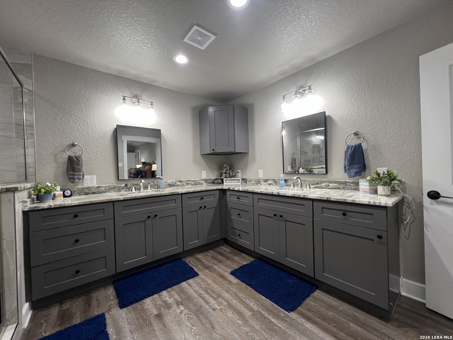 1797 W Us Highway 90 East Hondo TX 78861