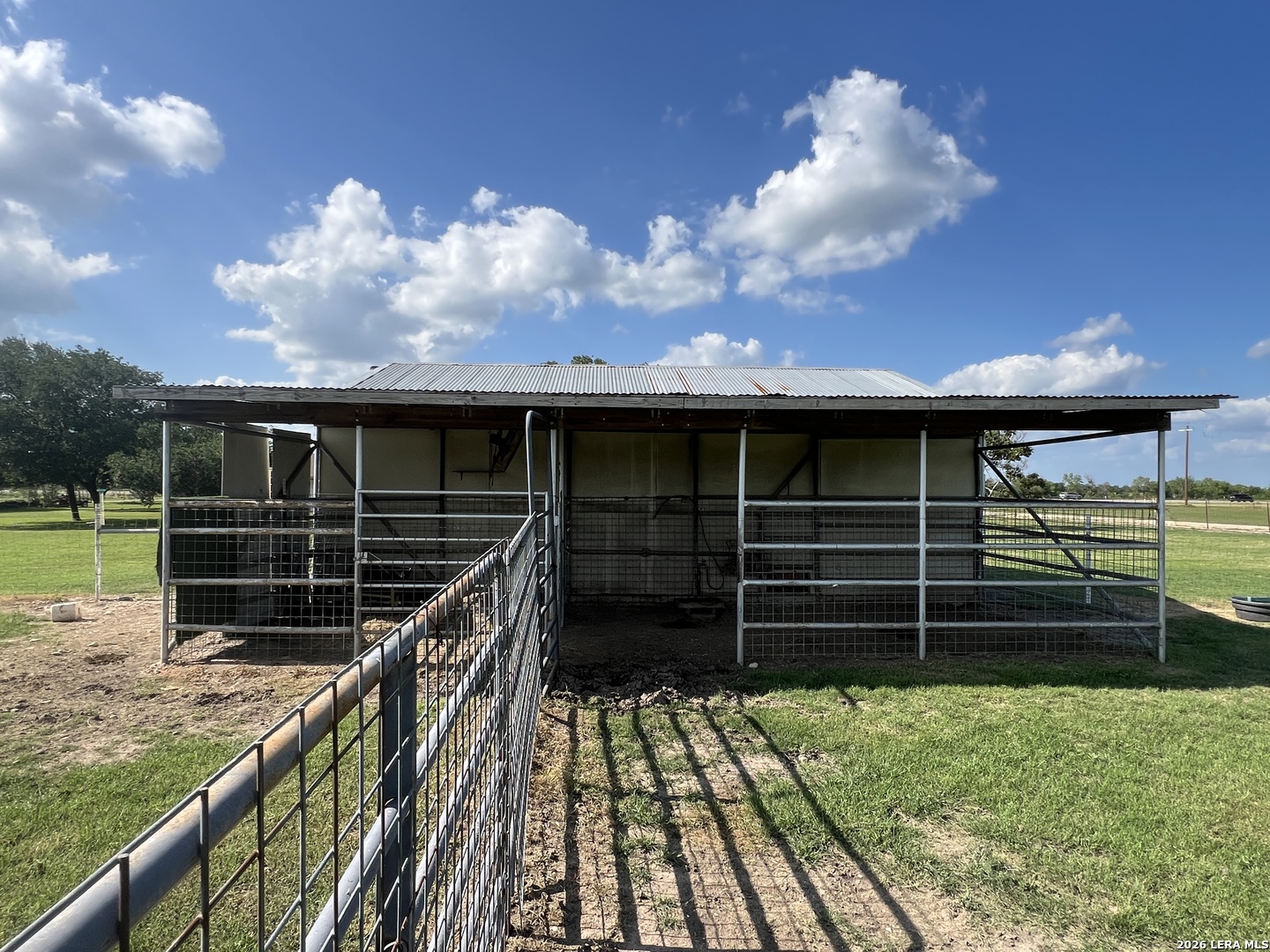 1797 W Us Highway 90 East Hondo TX 78861