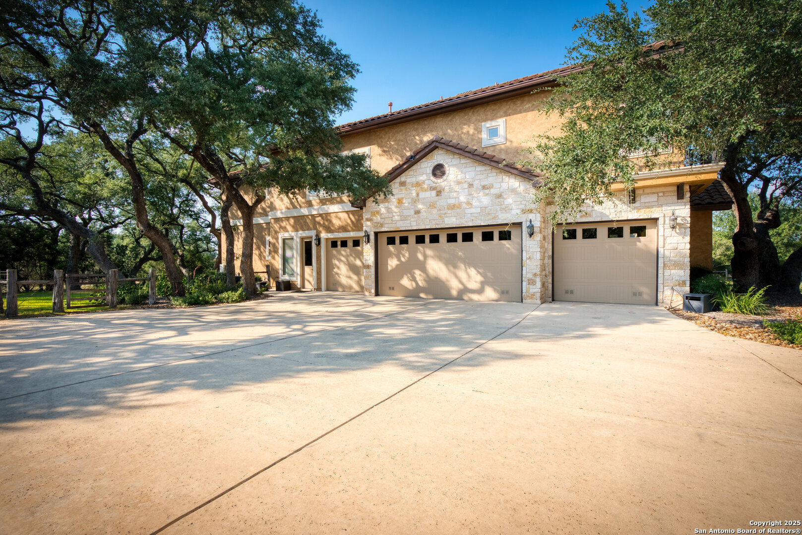 7 Granadilla Boerne TX 78006