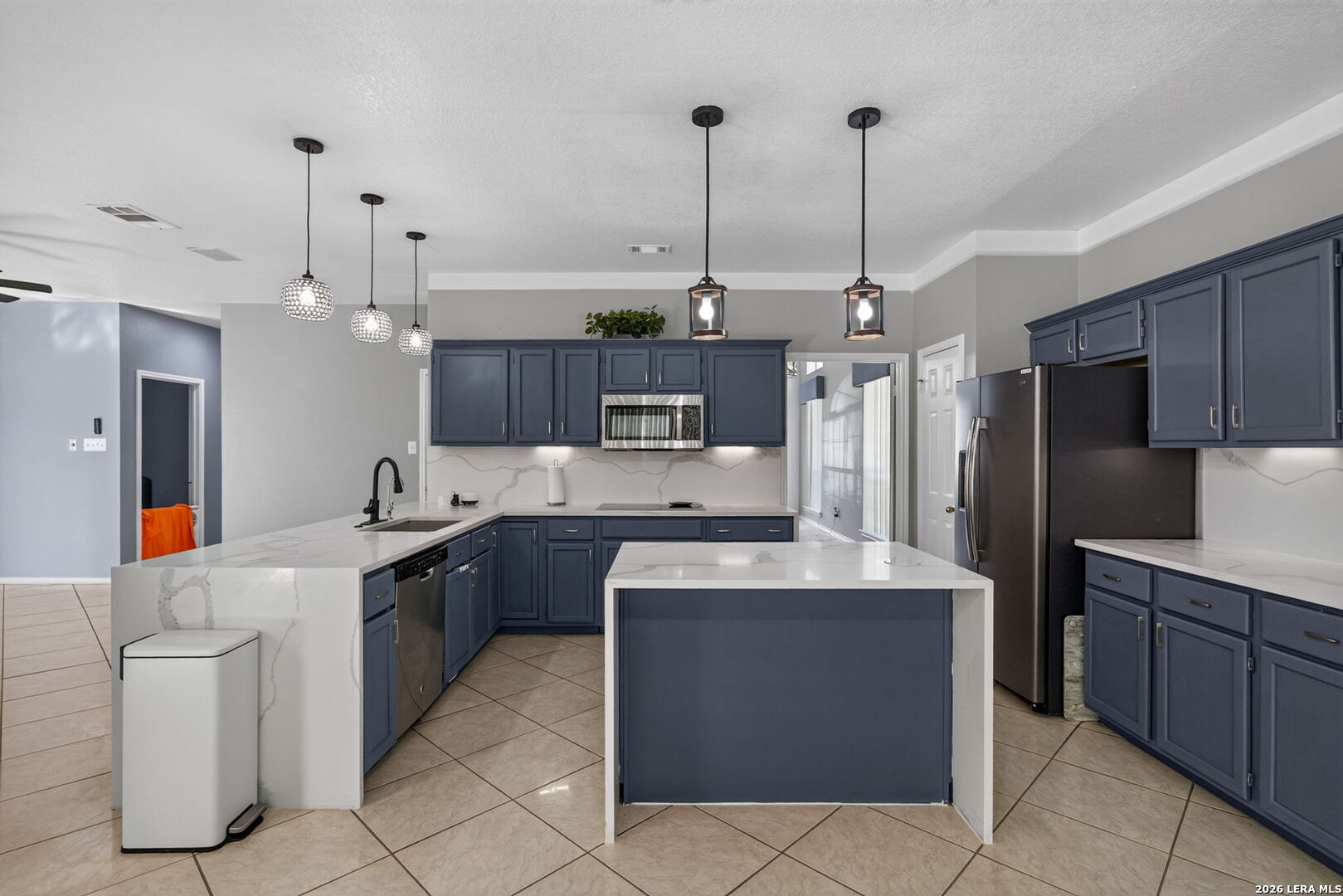6207 Spring Valley San Antonio TX 78247