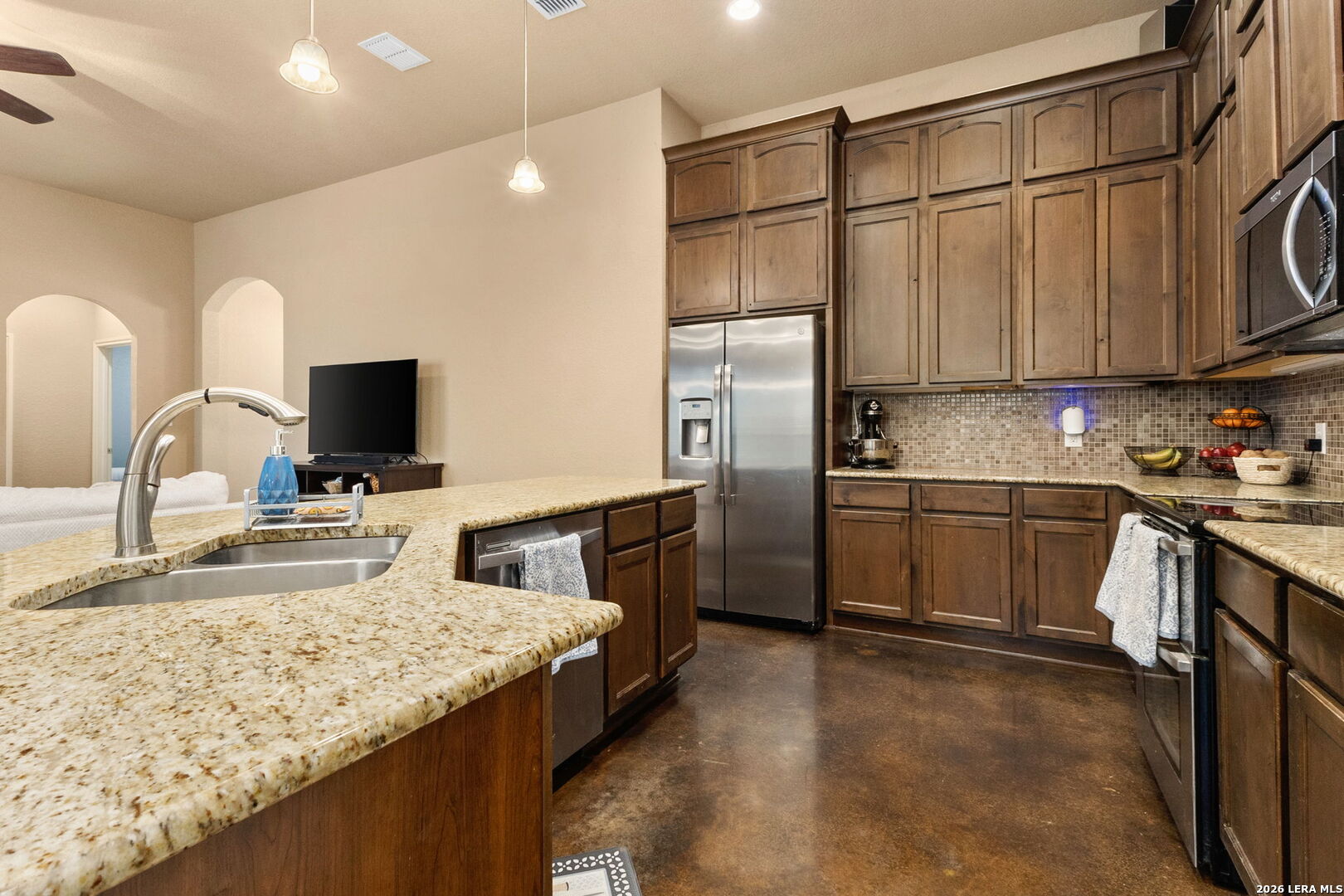 820 Mission Hills New Braunfels TX 78130