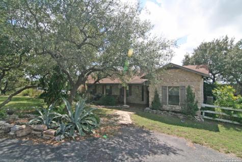 651 County Road 243 Hondo TX 78861