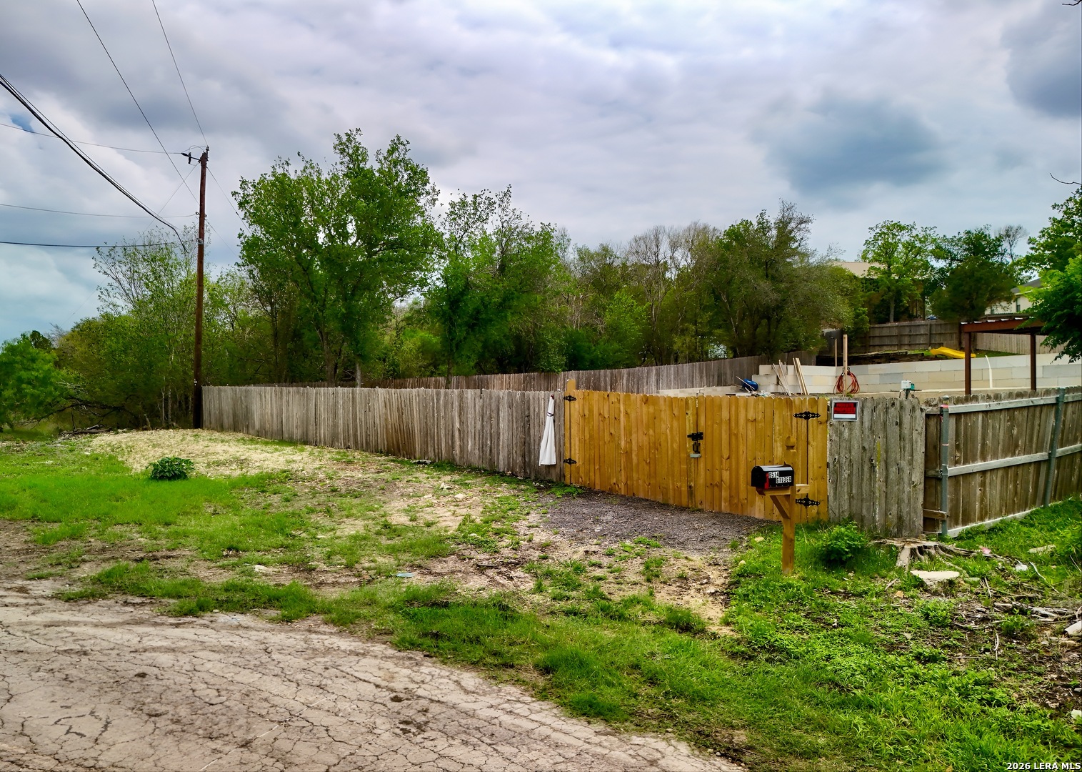6514 Gilder San Antonio TX 78233