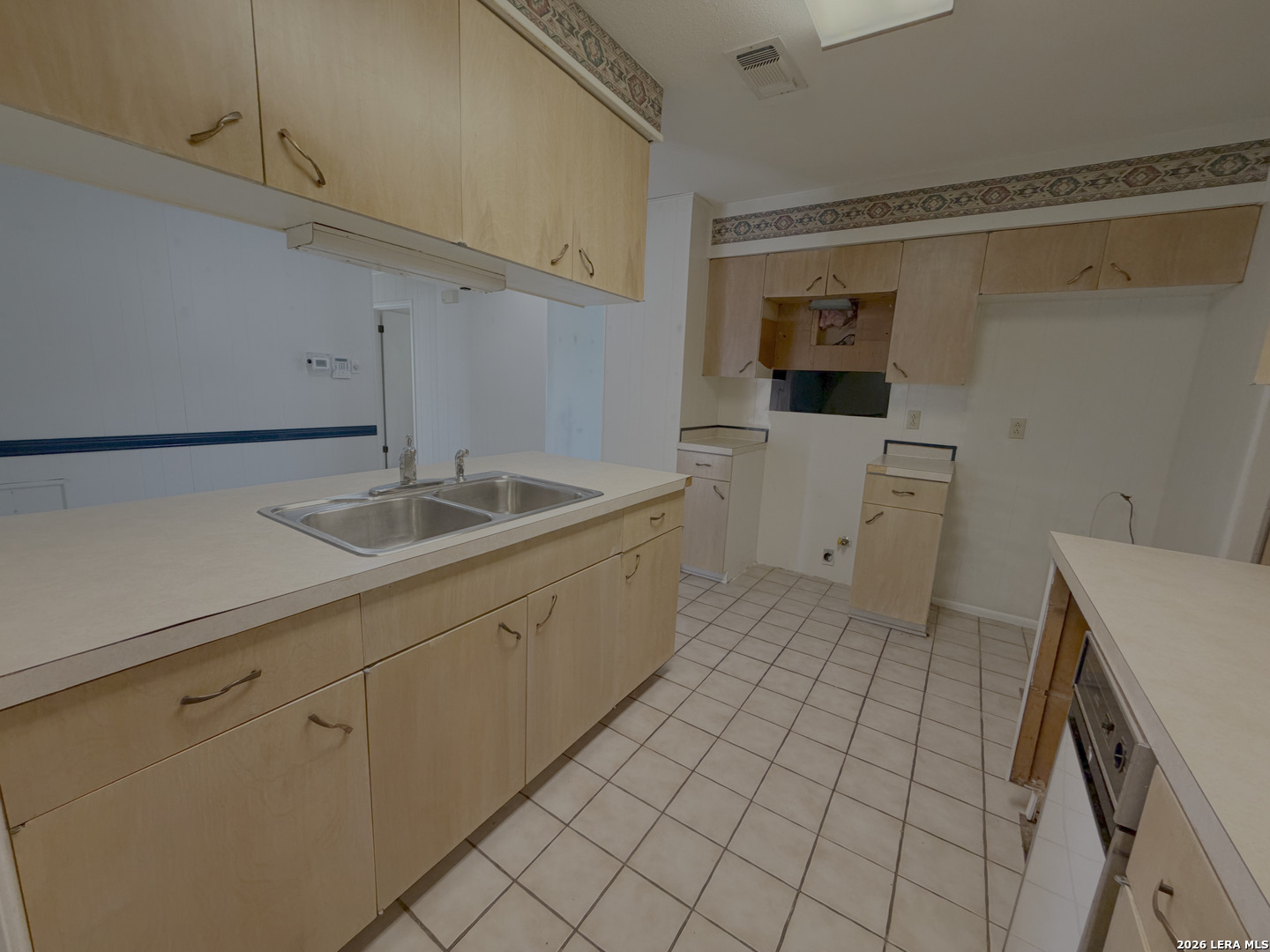 201 Avenue D Converse TX 78109