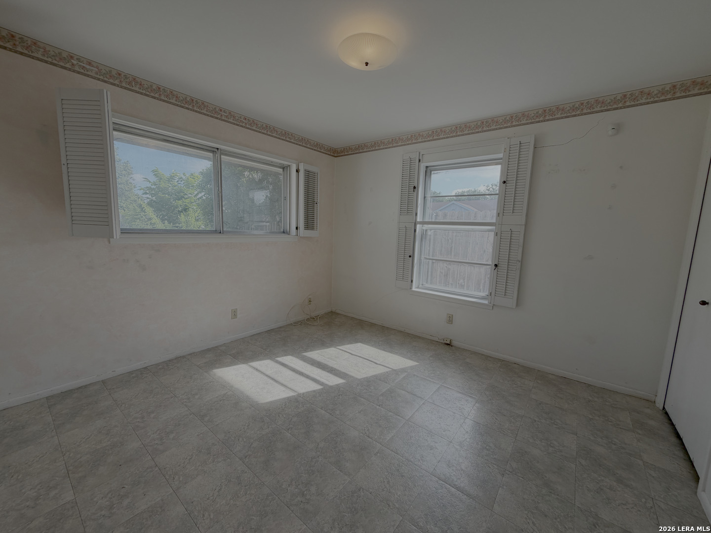 201 Avenue D Converse TX 78109
