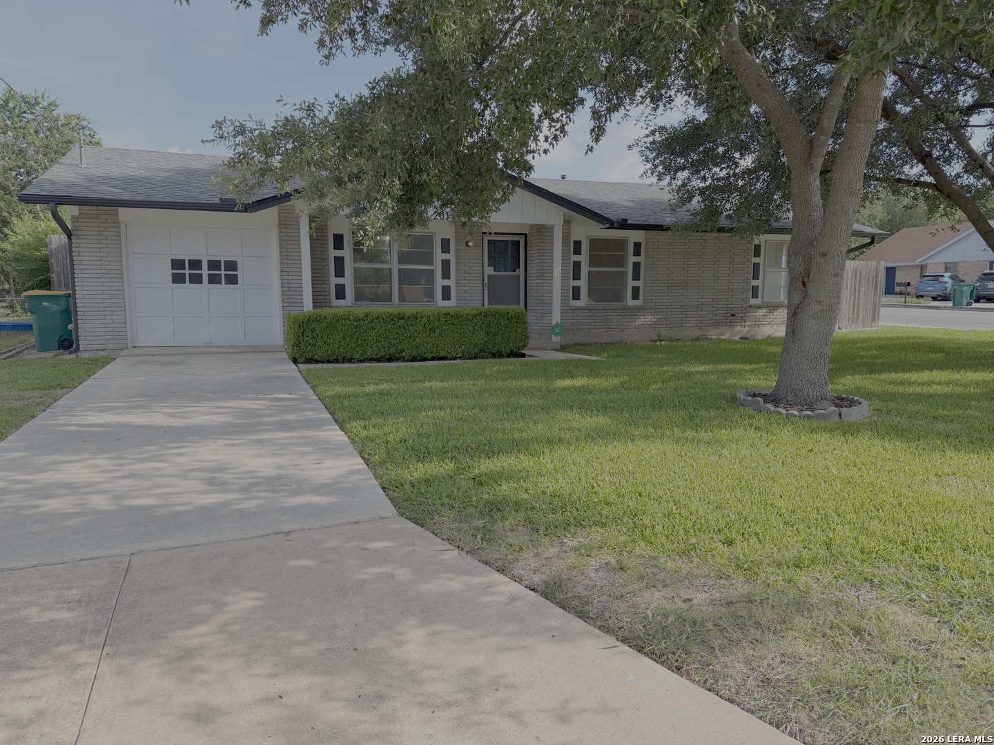 201 Avenue D Converse TX 78109