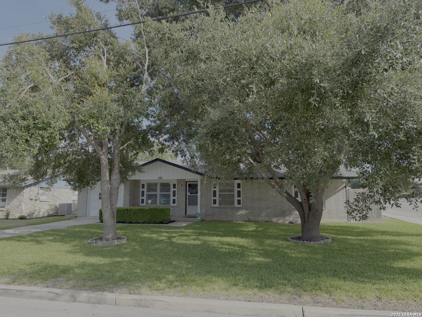201 Avenue D Converse TX 78109
