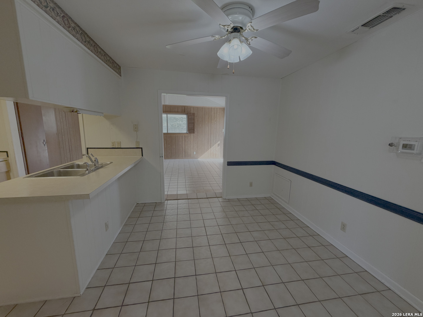 201 Avenue D Converse TX 78109