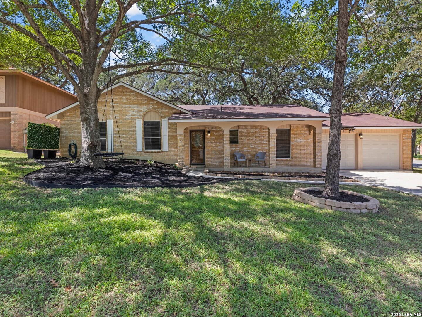 102 Mossridge Universal City TX 78148