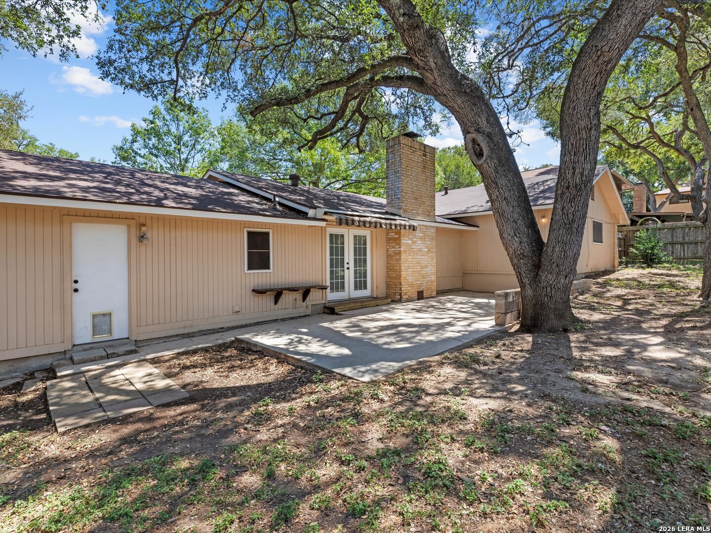 102 Mossridge Universal City TX 78148
