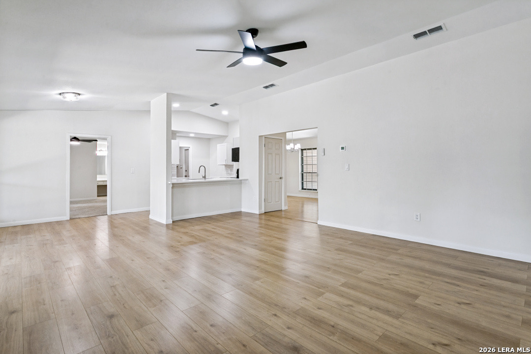 5806 Royal Haven San Antonio TX 78239