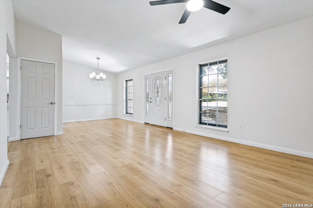 5806 Royal Haven San Antonio TX 78239