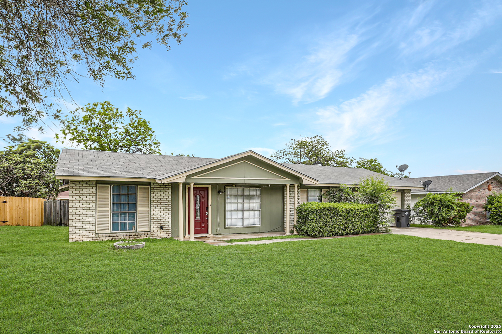 9438 Stones River San Antonio TX 78245