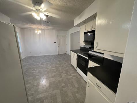 1640 Lonesome Canyon Lake TX 78133