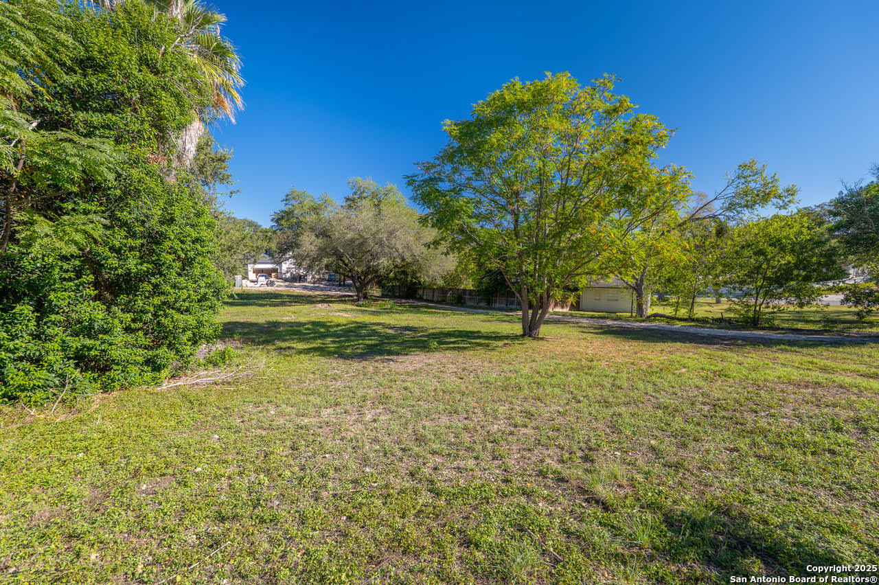 529 Geneseo Terrell Hills TX 78209